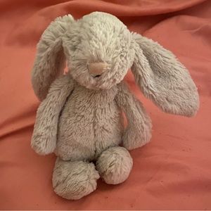 Adorable JELLYCAT London Beige Bashful Bunny